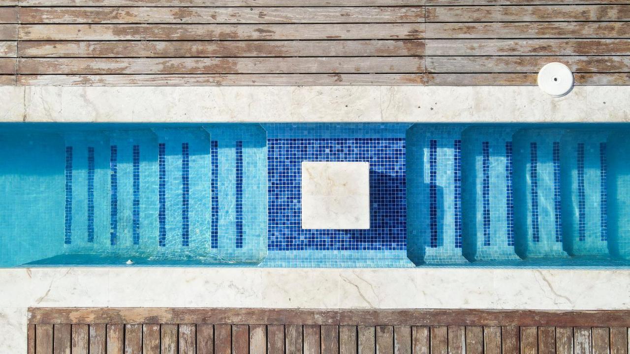 Grand Fifty Suites Playa del Carmen Exteriör bild