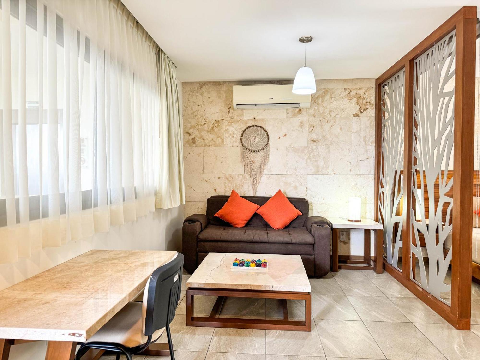 Grand Fifty Suites Playa del Carmen Exteriör bild