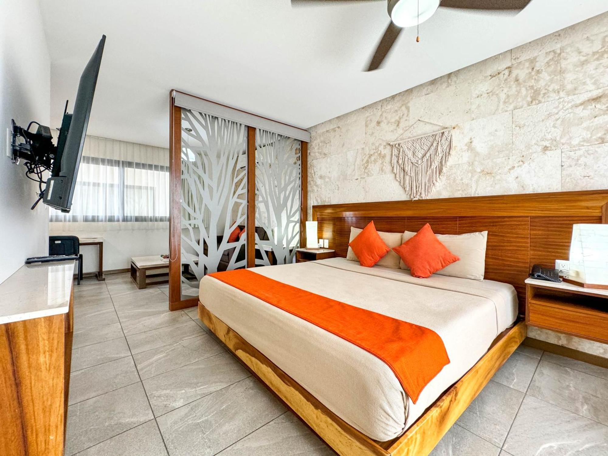 Grand Fifty Suites Playa del Carmen Exteriör bild