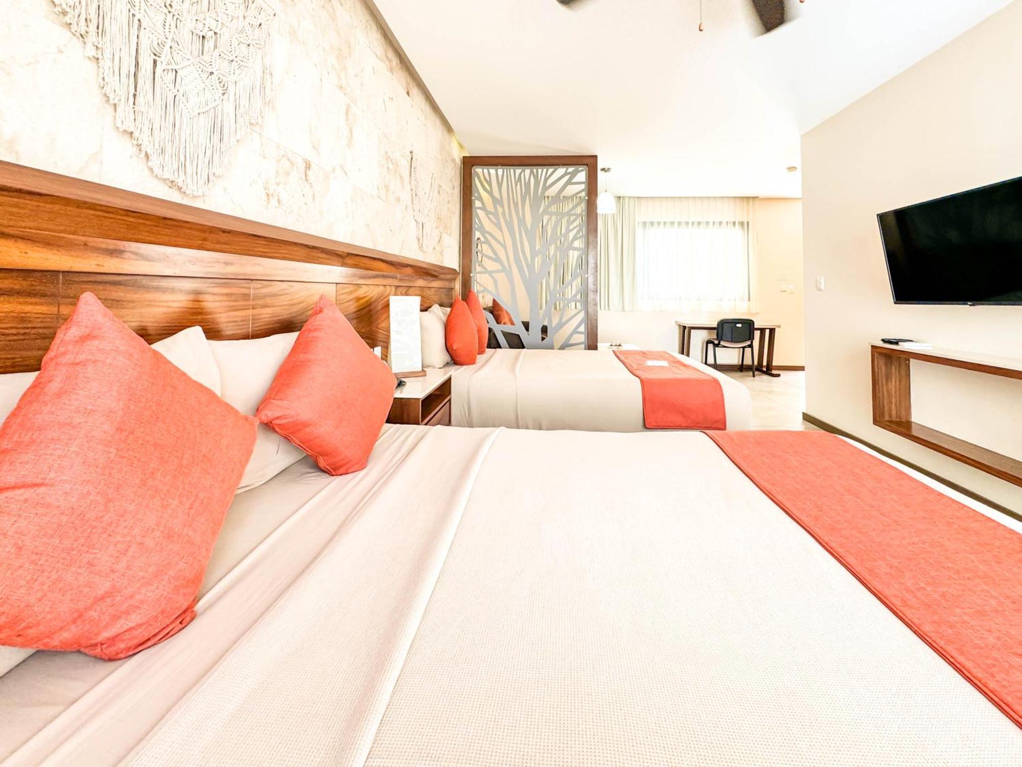 Grand Fifty Suites Playa del Carmen Exteriör bild