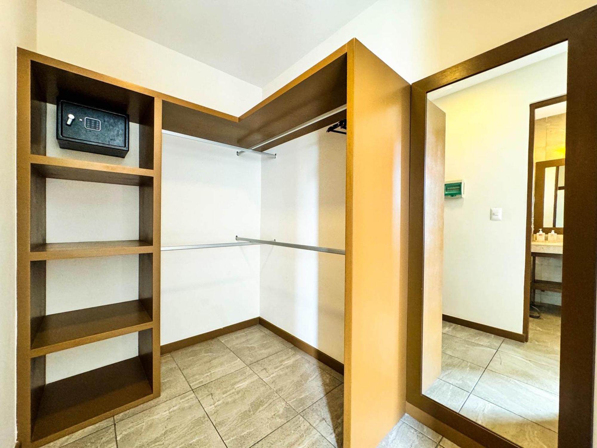 Grand Fifty Suites Playa del Carmen Exteriör bild